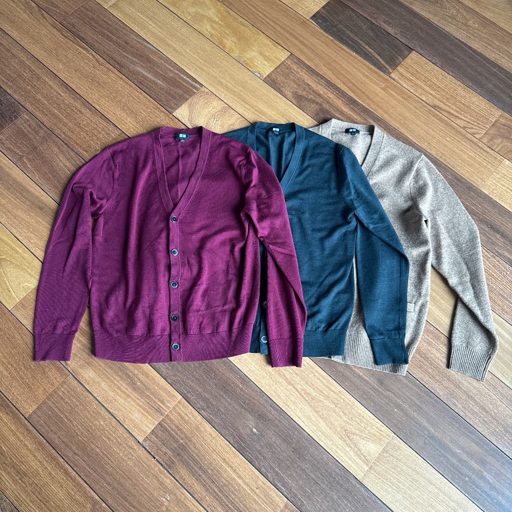 Uniqlo men’s cardigan sweater lot